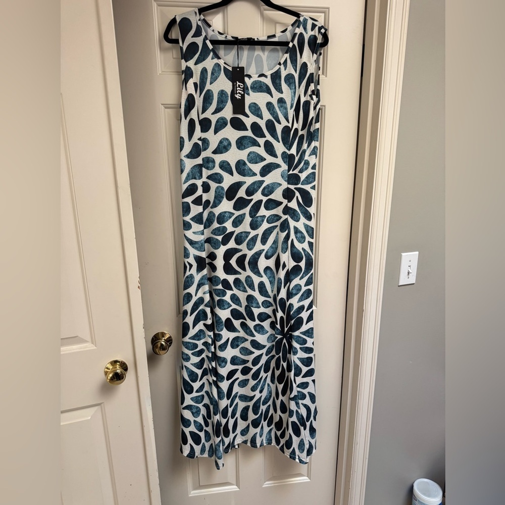 Sleeveless Maxi Dress